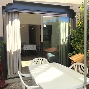  Appartement Rénové Aux Portes De St Tropez France